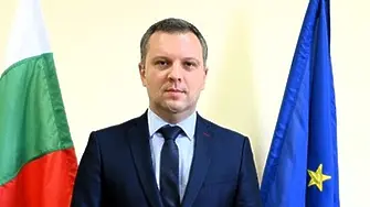 Кой е Николай Найденов - правосъден министър?