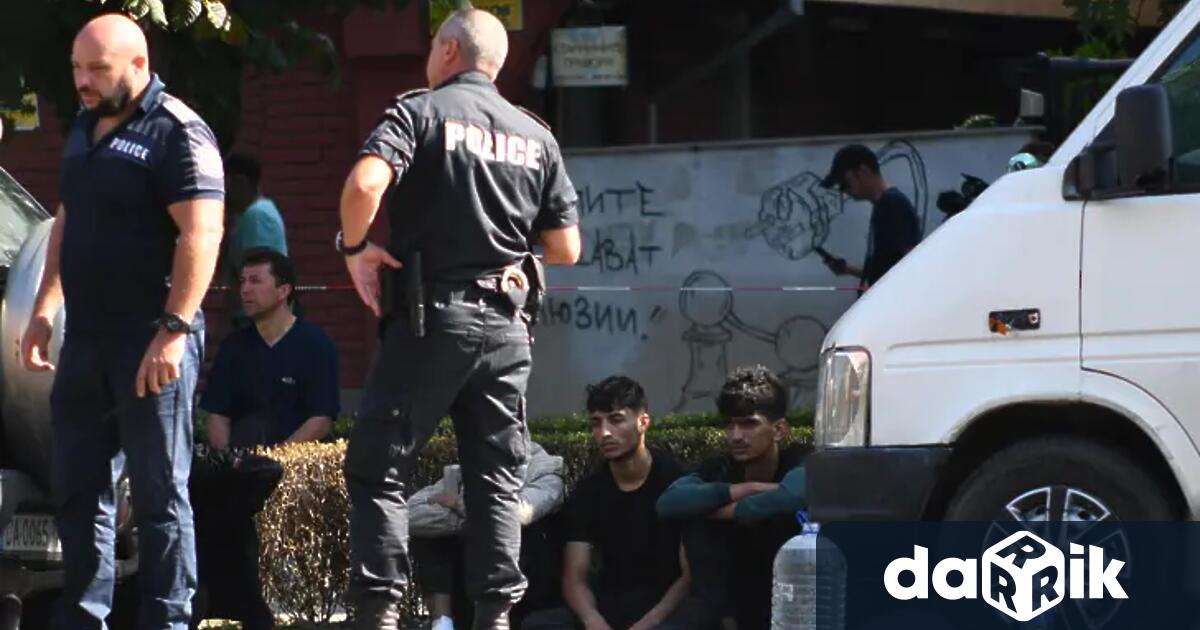 Сръбската полиция откри 12 нелегални мигранти при проверка на граничния