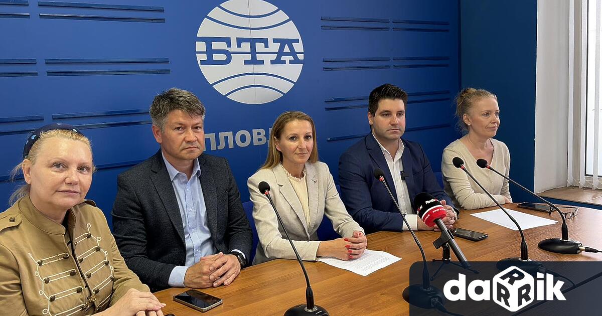 Общинските съветници от Продължаваме Промяната – Демократична България в Общински