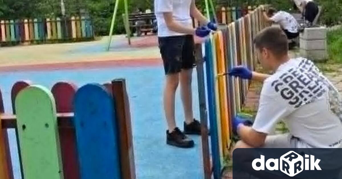 Инициатива под мотото Първа пролет в Плевен за почистване боядисване