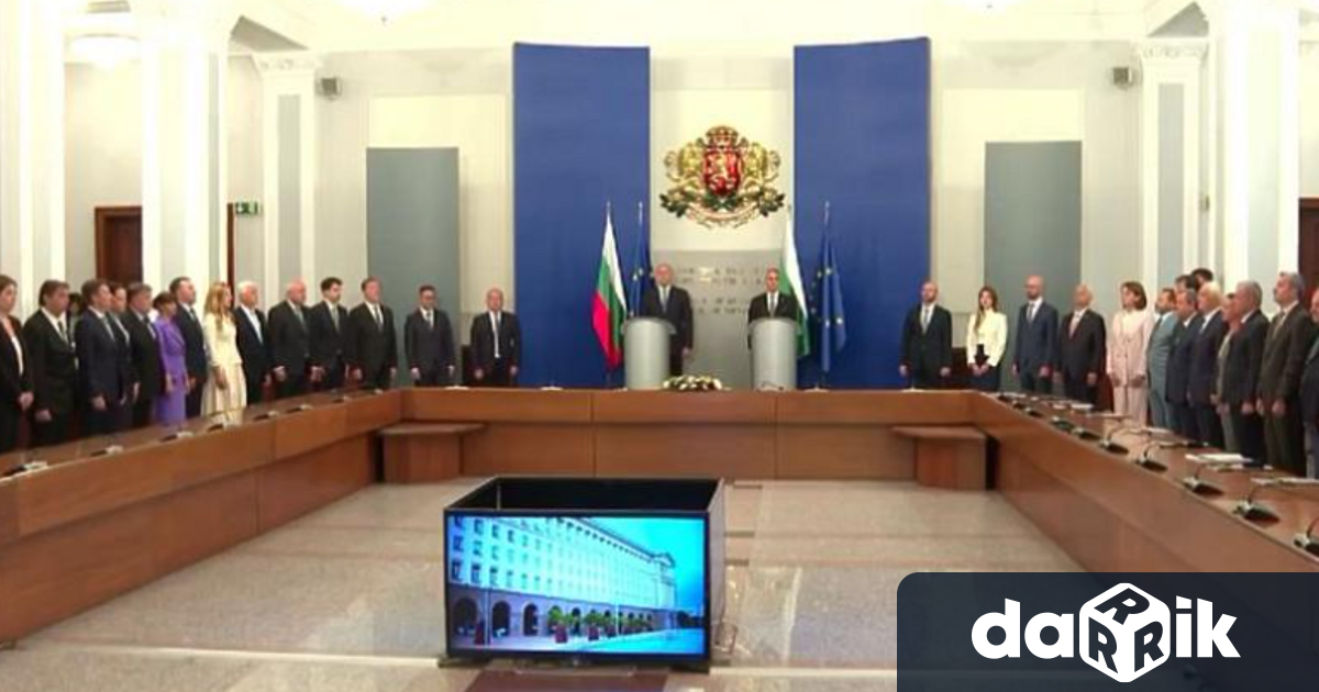В Гранитната зала на Министерския съвет се провежда официална церемония