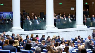 Парламентът създаде Временна комисия по правни въпроси