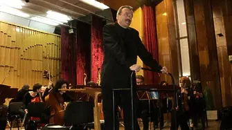 Напусна ни Славей Тинчев - дългогодишен диригент на Плевенска филхармония и първи диригент на ОХ Гена Димитрова
