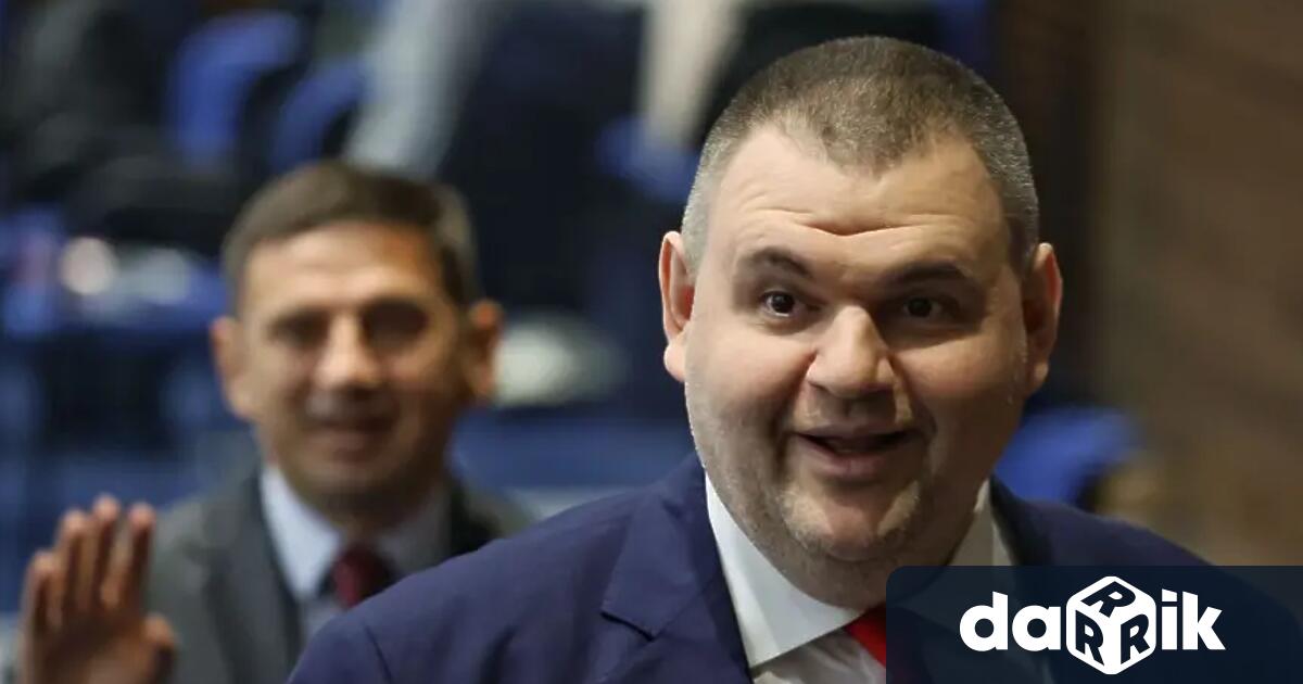 България трябва да стои на евроатлантическия път отстоявайки националното си