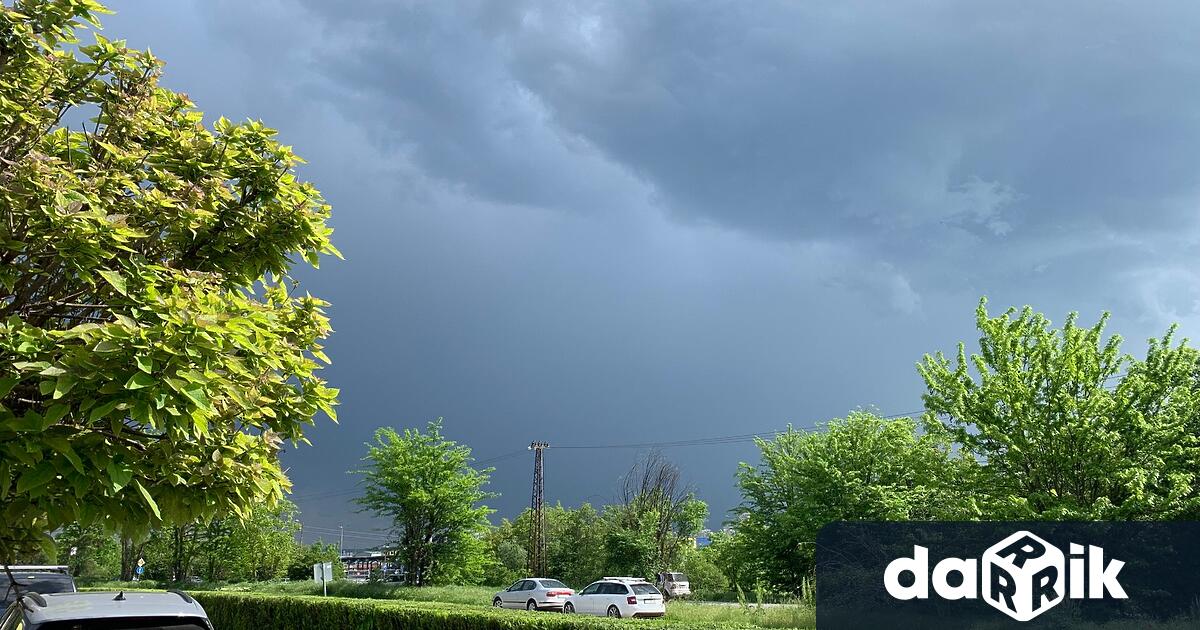 Във вторник преди обед ще преобладава слънчево време Сутринта в