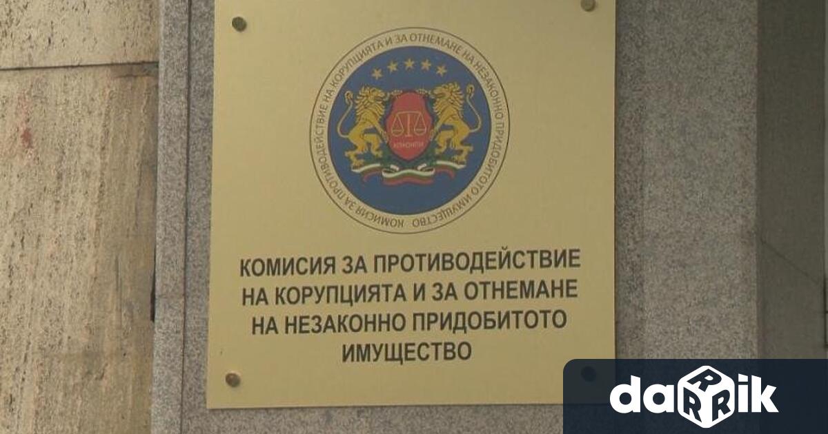 Приеха на първо четене във временната правна комисия да се