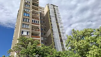 Търсят алтернативи да приключи в срок санирането на блок на улица „Владислав Очков“