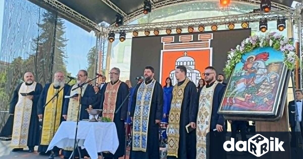 Още един почетен гражданин имаПлевен от днес–това е г н Петко