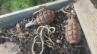 Военнослужещи от 12-та Авиационна база – Долна Митрополия обезвредиха невзривени боеприпаси