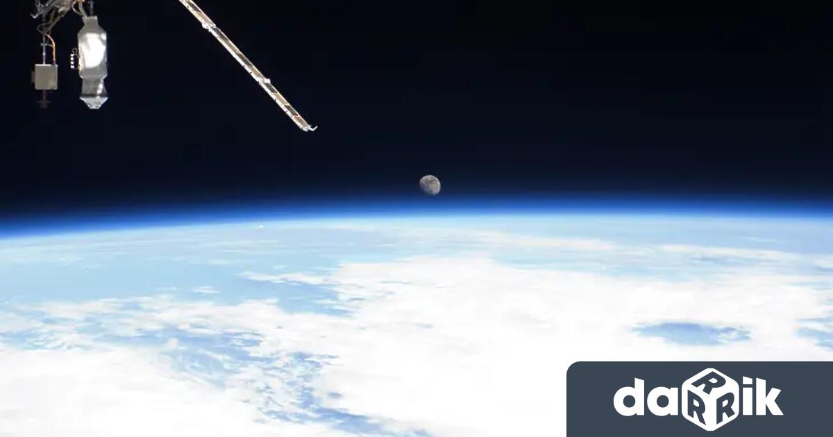 Американската компания Спейс Екс SpaceX наИлон Мъскизпрати товарен кораб към