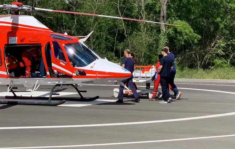 Спешна въздушна операция: Медицински хеликоптер транспортира пациент от АЕЦ „Козлодуй“ в ,Сърце и Мозък’
