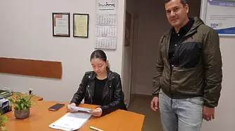 Ученици от ДФСГ „Интелект“ придобиха ценен професионален опит в реална бизнес среда