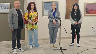 Изложба с живопис на Николай Дабов представя Плевен по повод 90-годишнината на художника