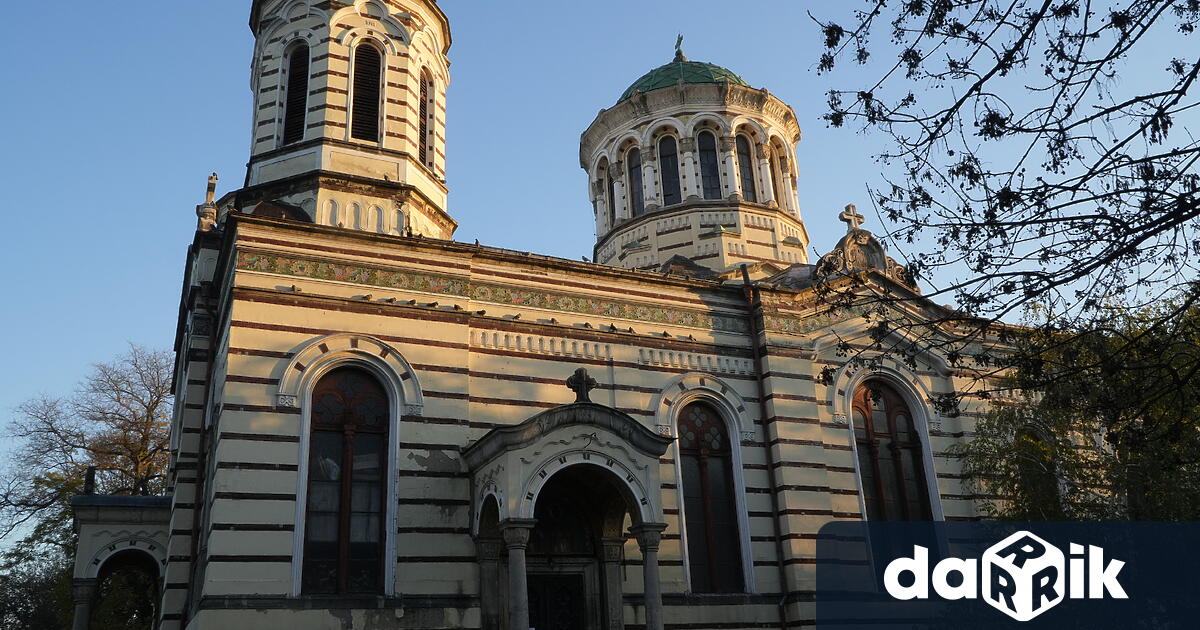 Българската православна църква отбелязва деня на св мчк Николай Софийски