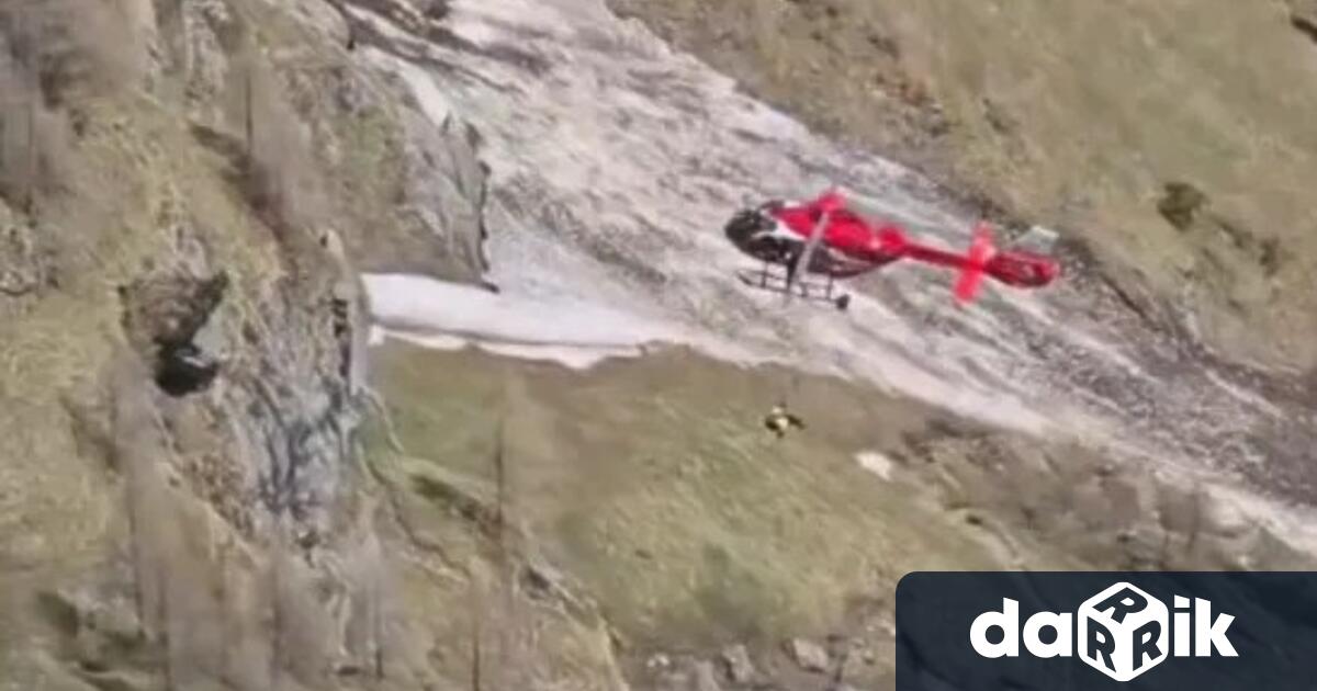 Български турист бе спасен с хеликоптер от долината Карайман в