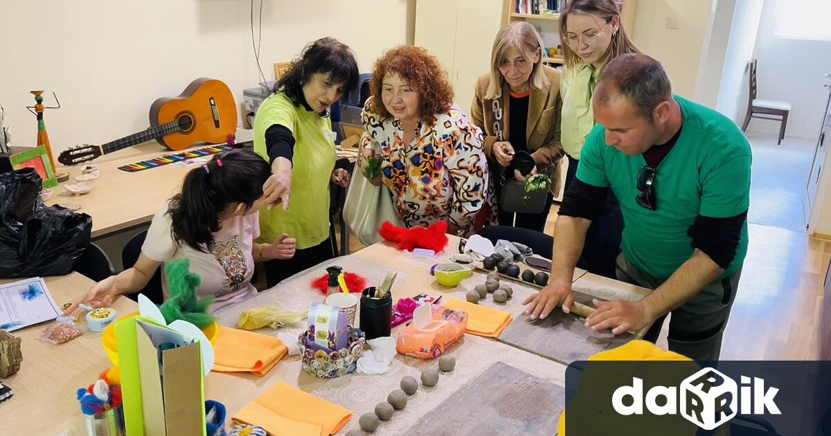 С много усмивки творчество и емоции преминава Денят на отворените