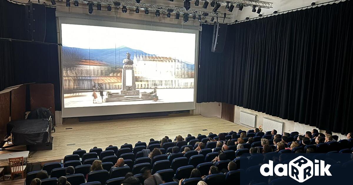 В Градската концертна зала на Враца се състоя премиерата на