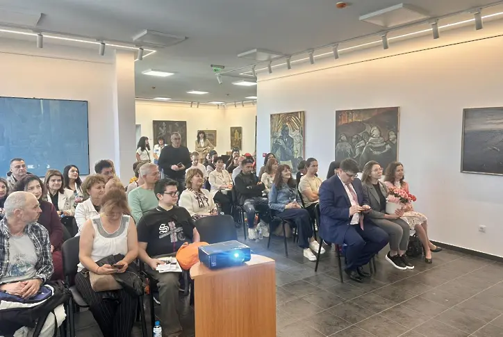 Областният информационен център във Враца  отбеляза 15 години от създаването си!