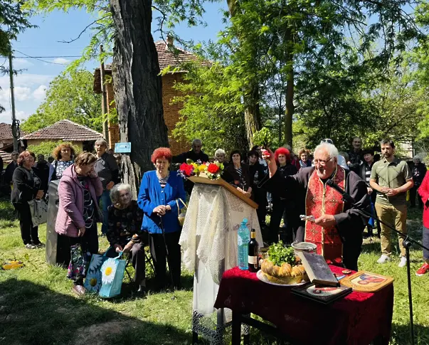 Храмов празник събра жители и гости на село Чирен