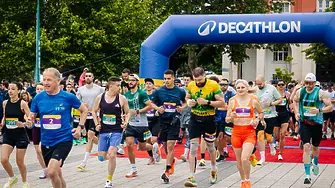 Над 1000 души бягаха в Маратона на приятелството в Плевен 