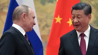 Путин и Си Цзинпин вечеряха патица по пекински на фона на музика от китайска опера