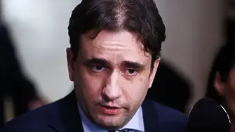 Божанов: Ще внесем изслушване във временната правна комисия на Теодора Георгиева, Борисов и Русинова