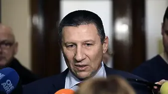 Правосъдният министър призова Сарафов да подаде оставка
