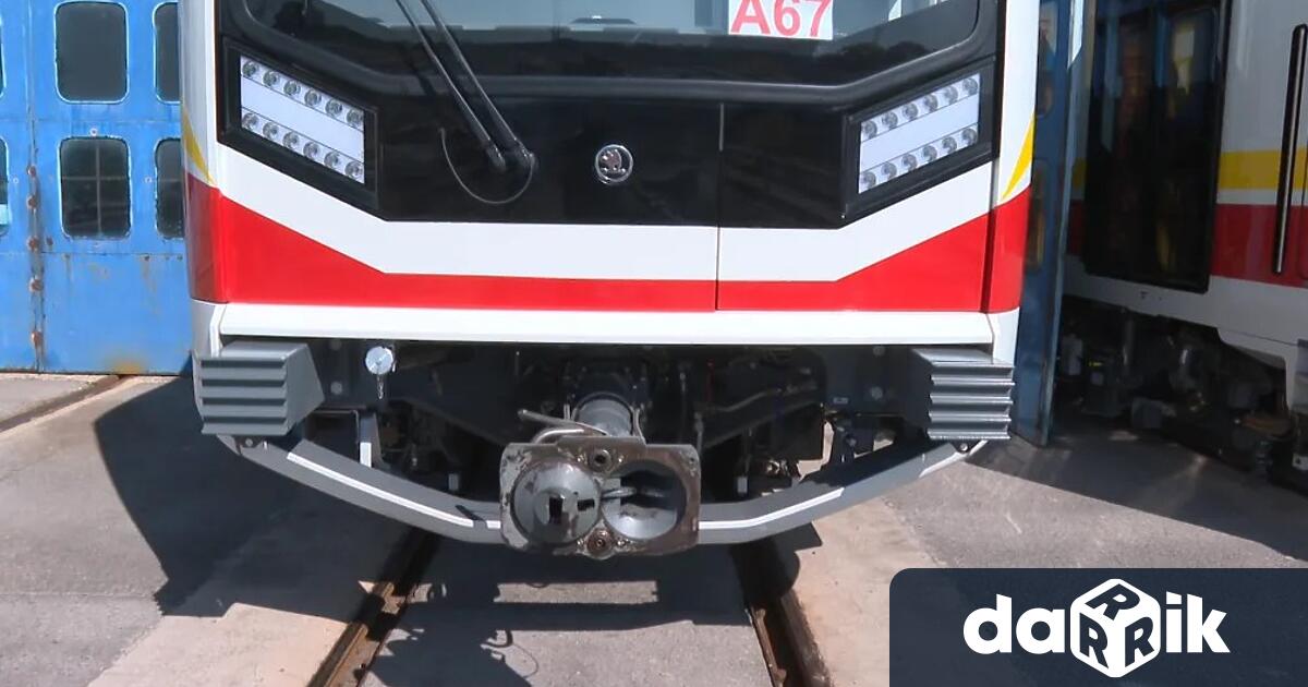 Столичното метро се модернизира с осем нови влака Официалното откриване