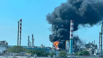 Мощна експлозия в нефтохимически завод в Унгария, има загинал и ранени