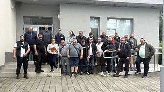 Служители на ЮИДП на обучение за борба с горските пожари