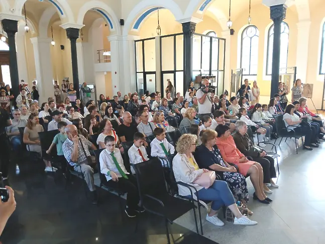 Наградиха победителите в Първия ученически математически маратон във Видин