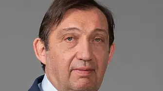 Шишков: Ще прекратим практиката да се дават аванси за строителство без завършени проекти