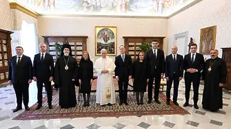 Папа Лъв XIV прие българската парламентарна делегация във Ватикана и благослови българския народ