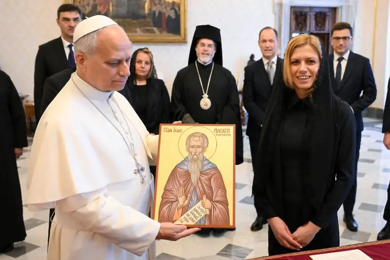 Папа Лъв XIV прие българската парламентарна делегация във Ватикана и благослови българския народ