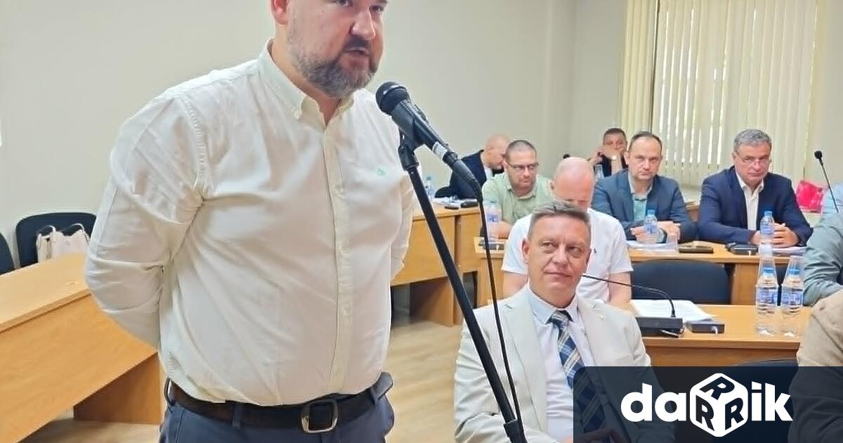 С полагане на клетва от новообявен общински съветник започна днешното