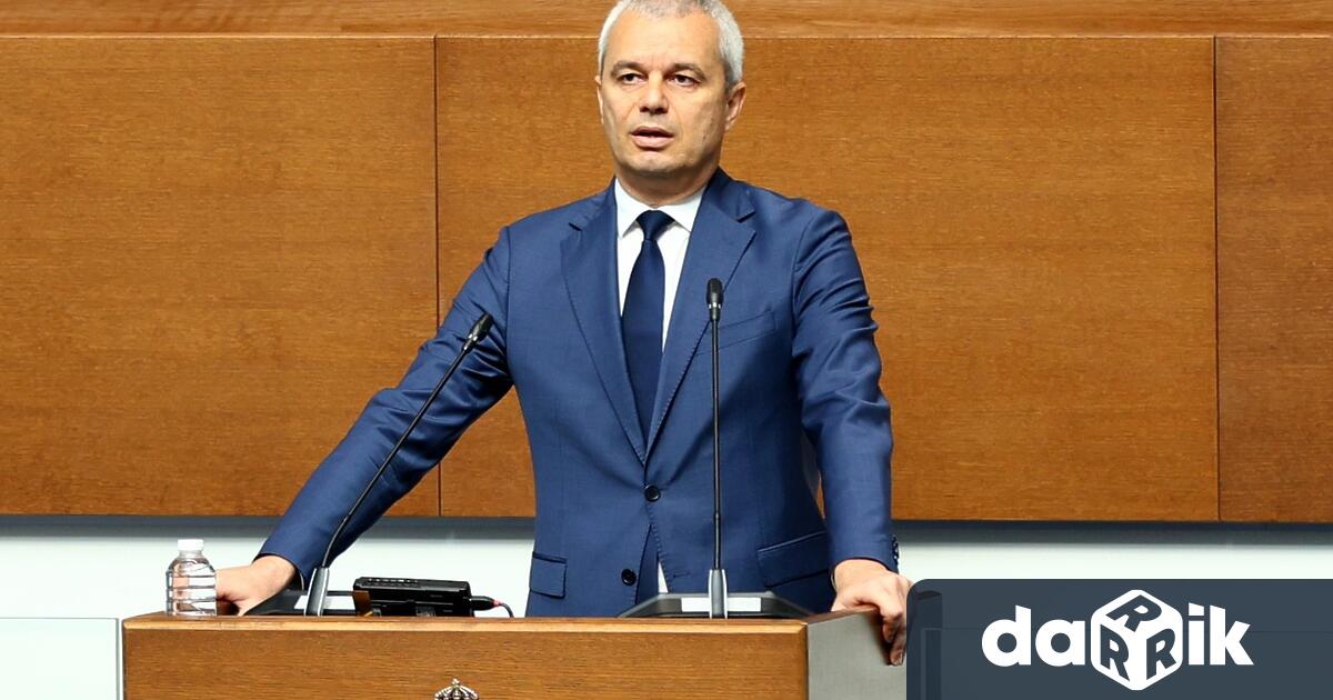 Лидерът на Възраждане Костадин Костадинов определи като пагубно за България