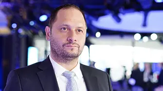 Петър Витанов: Ще замразим възнагражденията на депутатите 