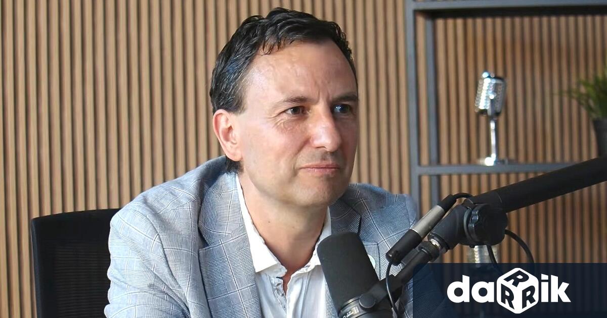 Председателят на групата на ПП ДБ в Столичния общински съвет Бойко