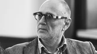 Политици и общественици изразиха своите съболезнования за Любен Дилов - син