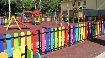 КЗП проверява за безопасността на детските площадки и атракционите