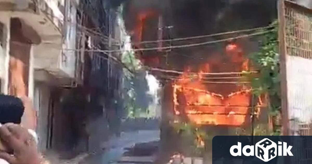 Най малко 21 души загинаха при пожар в ресторант в южната