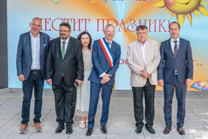В Международния ден на детето във Враца - веселие с празник "Усмивка"
