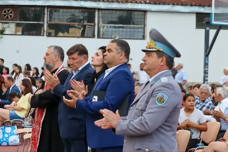 ВВВУ „Георги Бенковски“ участва в тържественото отбелязване на 150 години от гибелта на Христо Ботев в гр. Долни Дъбник