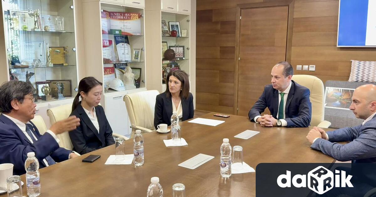 Кметът на Община Враца Калин Каменов посрещна Негово Превъзходителство г н