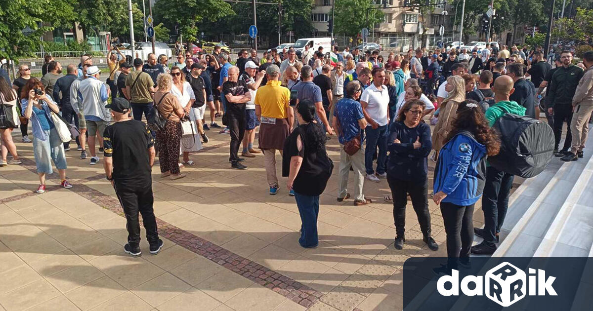 Жители на Варна излязоха на мирен протест с едно конкретно