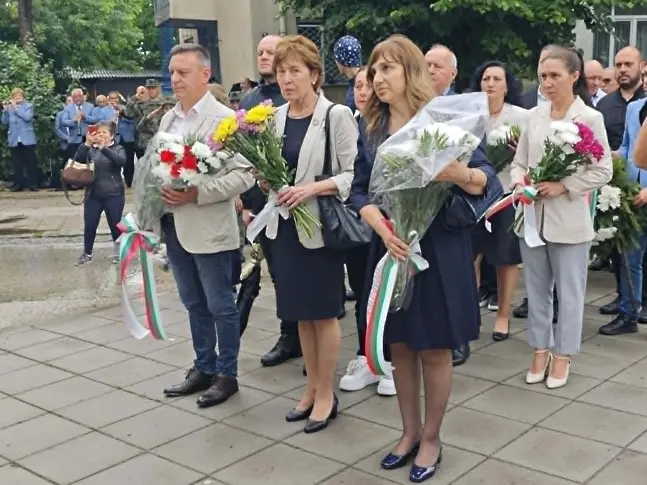 Плевен отбеляза 150 години от подвига на Ботев и загиналите за свободата на Отечеството