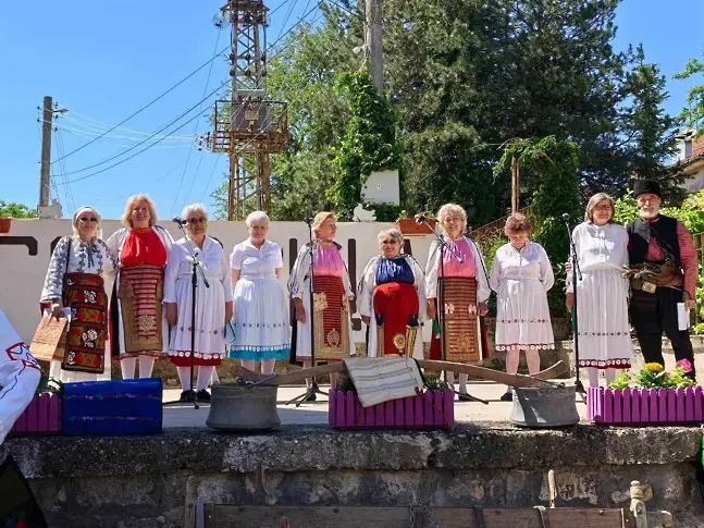 Село Гривица отбеляза своя празник с пъстра фолклорна програма