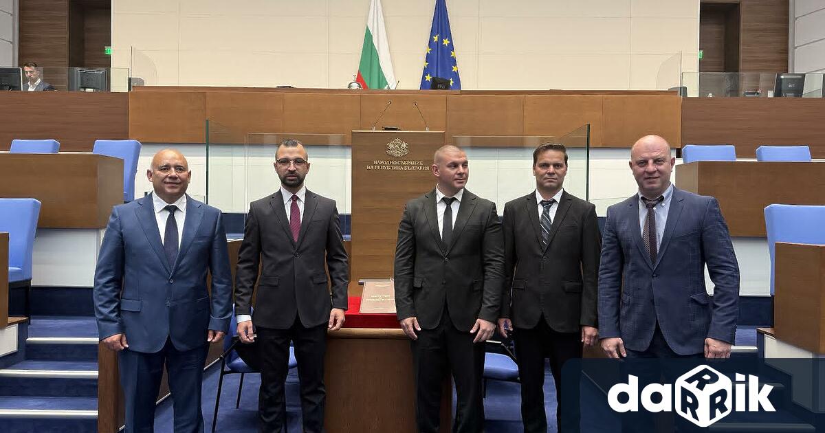 Днес бяха избрани постоянните комисии в Народното събрание Народните представители