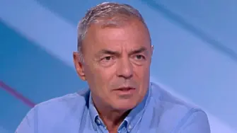 Бивш министър: Баща ми извади нож в университета заради дъщеря си