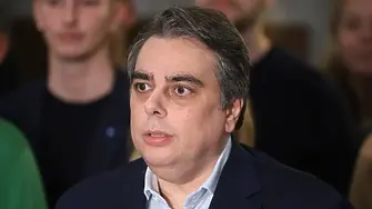 Асен Василев: Радев и Гълъб Донев да се хванат за работа, ако могат
